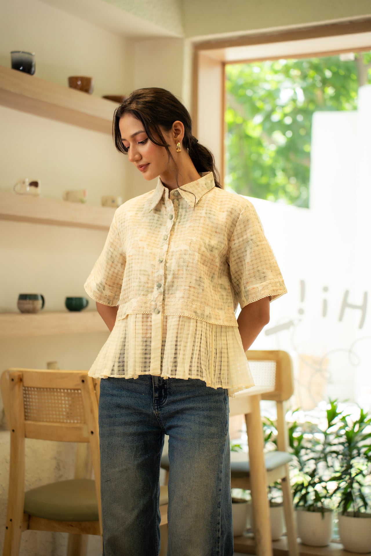 BUTTER MESH TOP