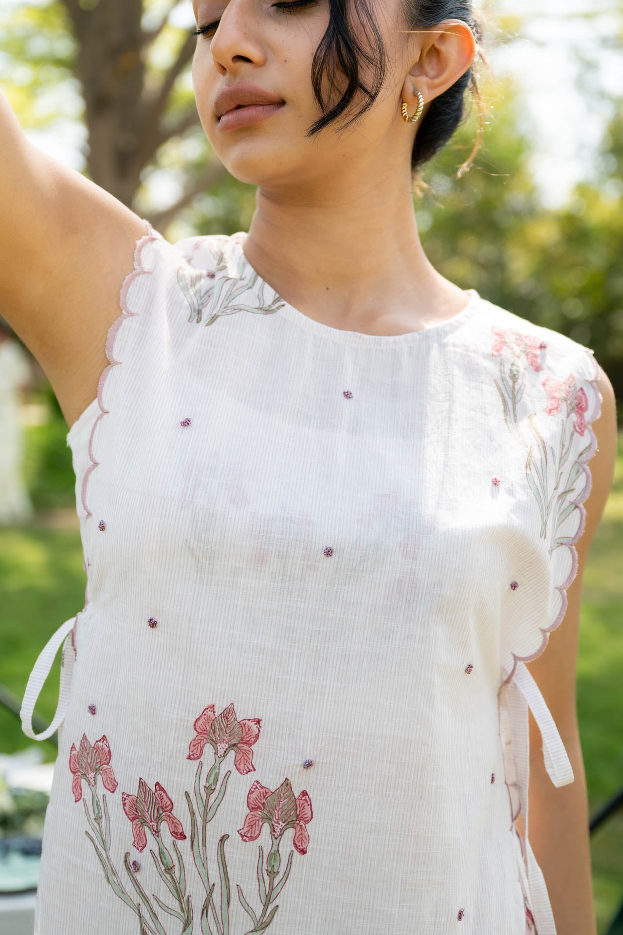 CAMELLIA TOP