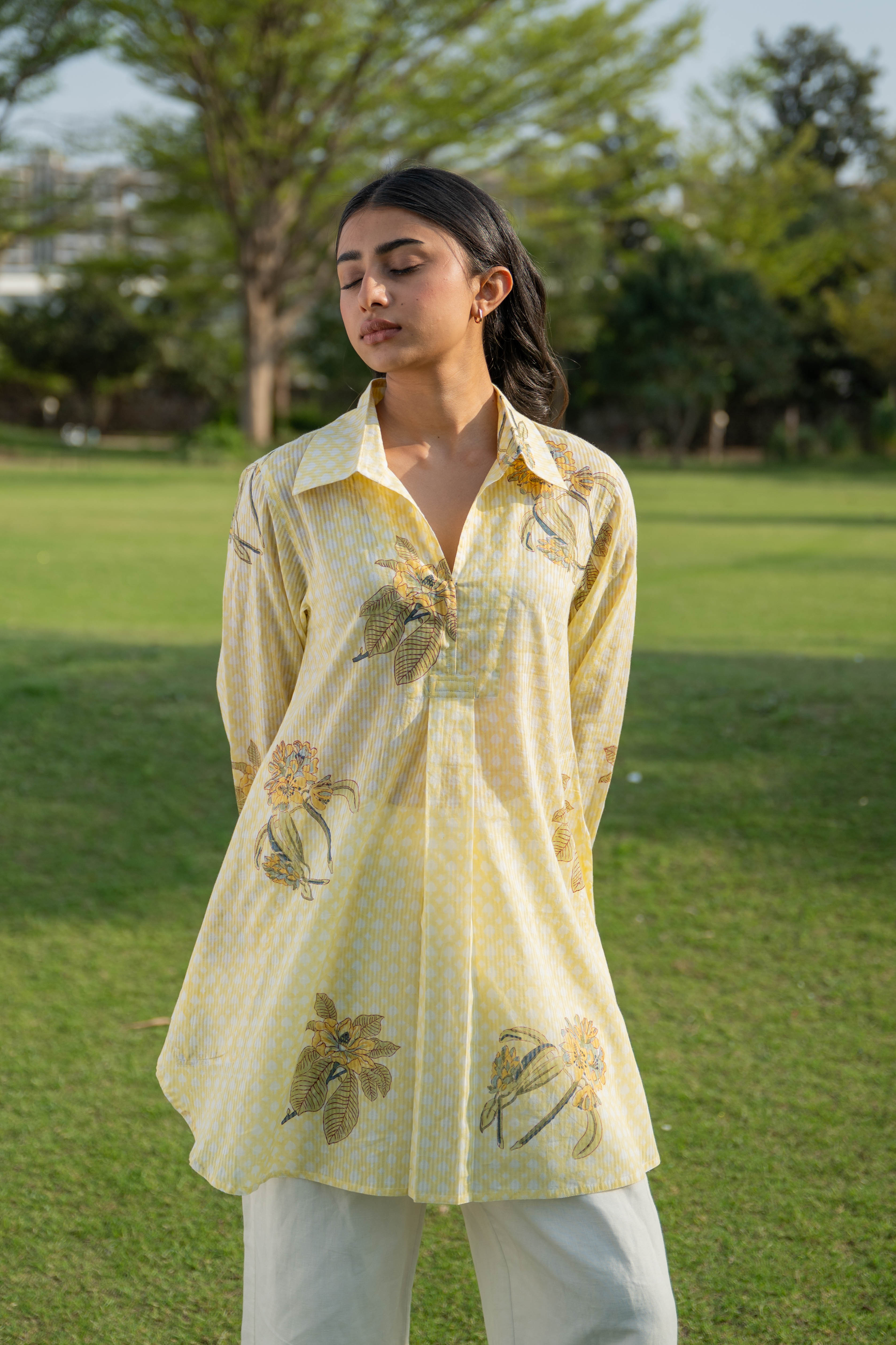 ELINA KURTA
