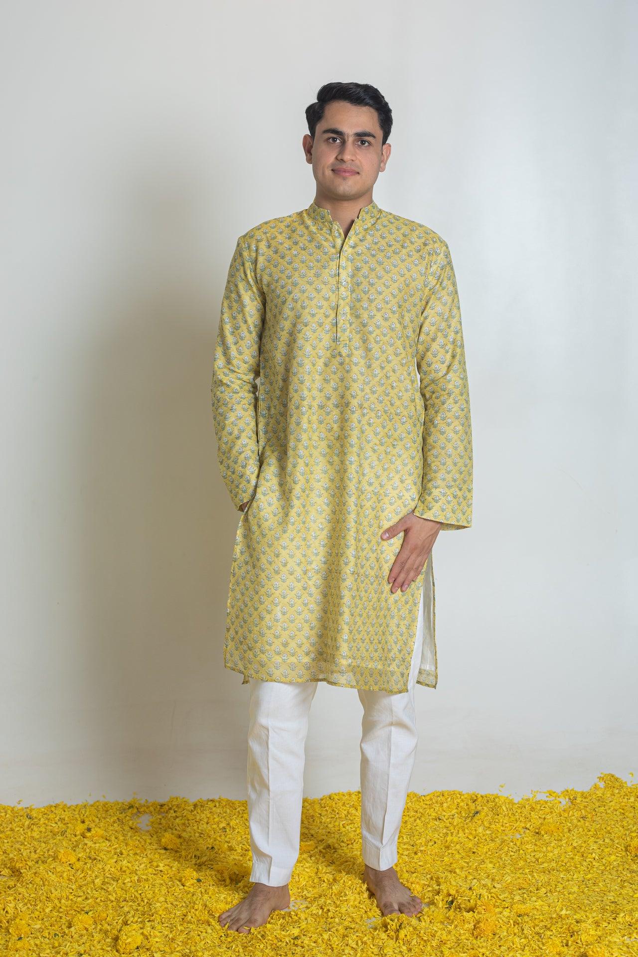 FABLE CHANDHERI KURTA SET