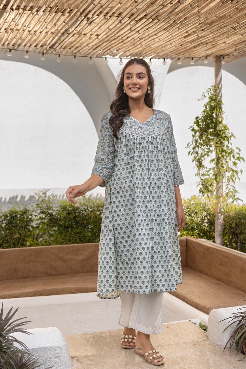 AQUA ALLURE PRINTED KURTA SET