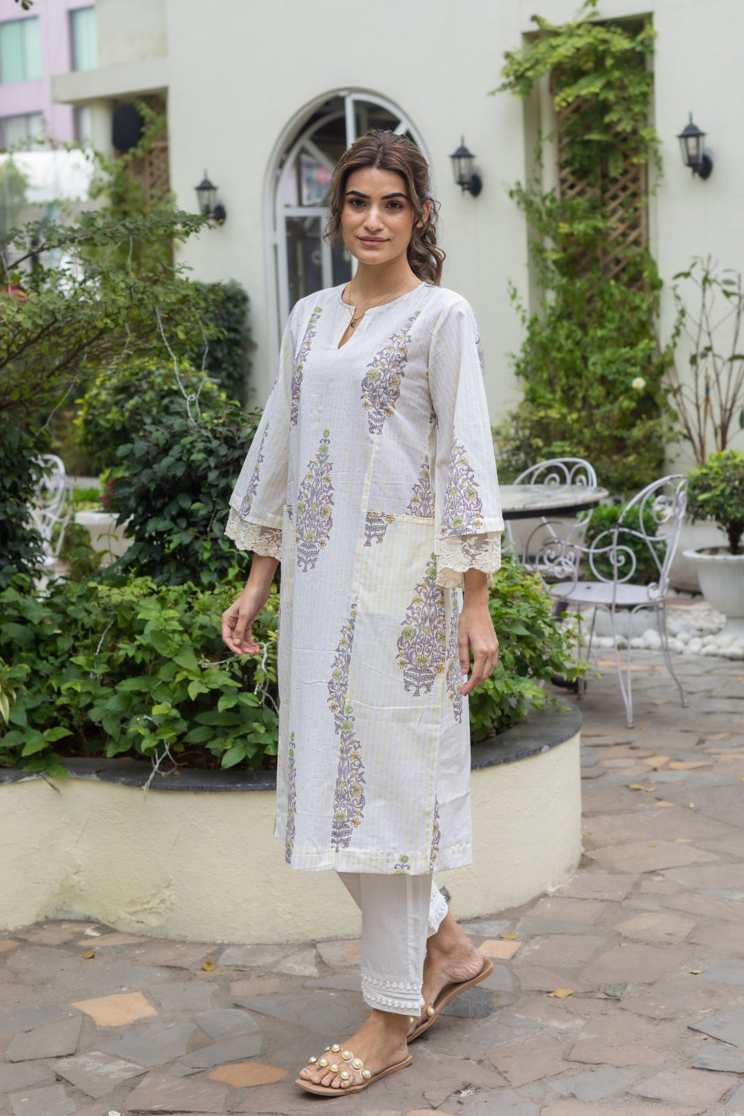 POET KURTA