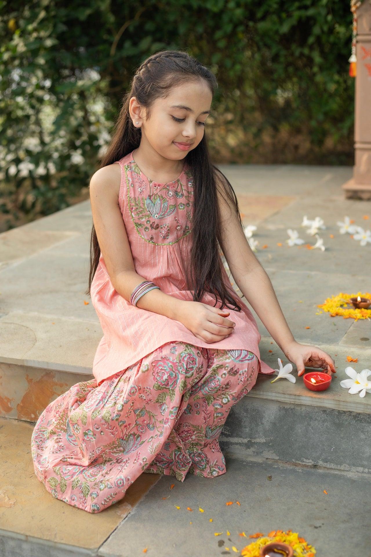BLUSHY BLUSH LUREX KURTA SET