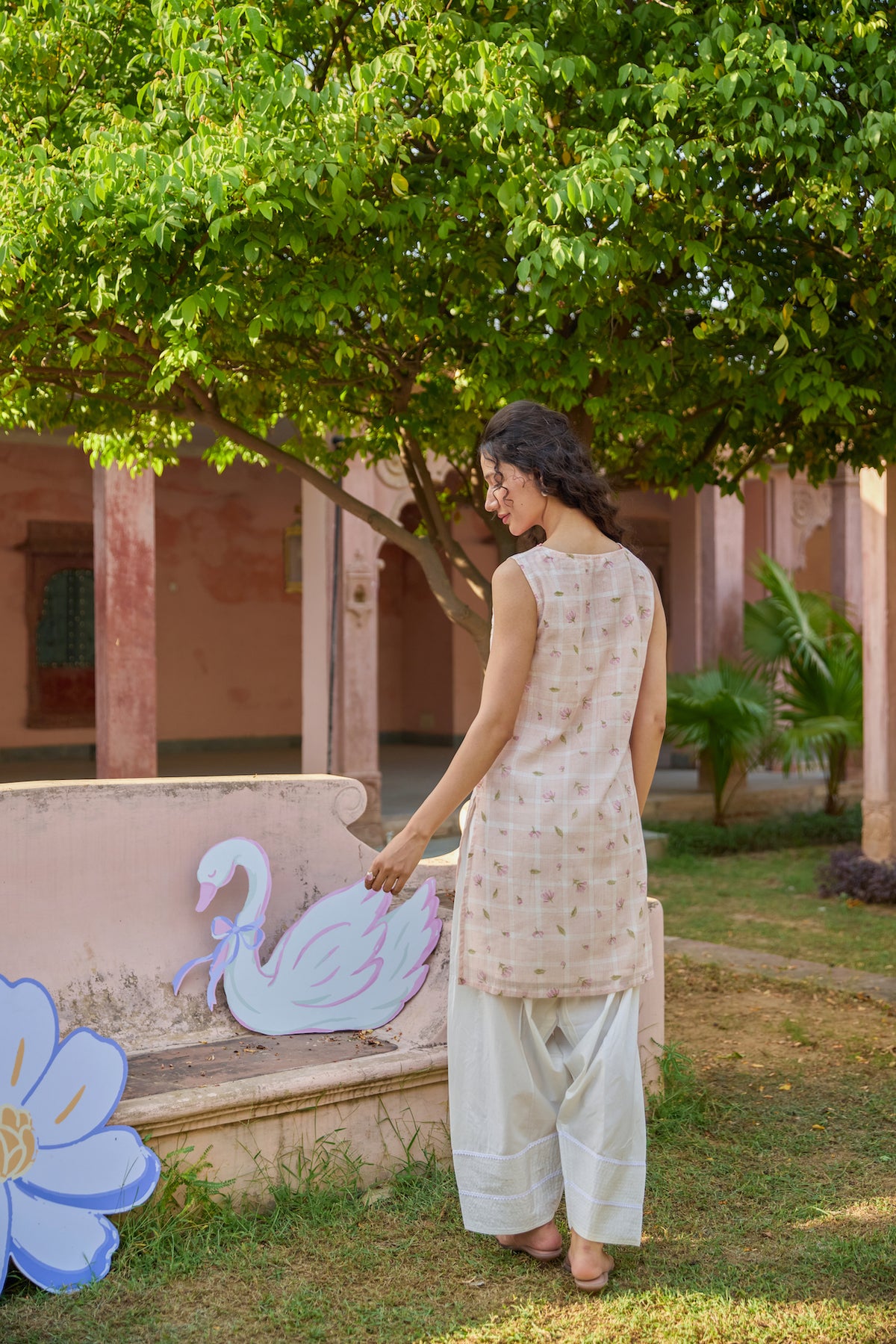 MILO KURTA