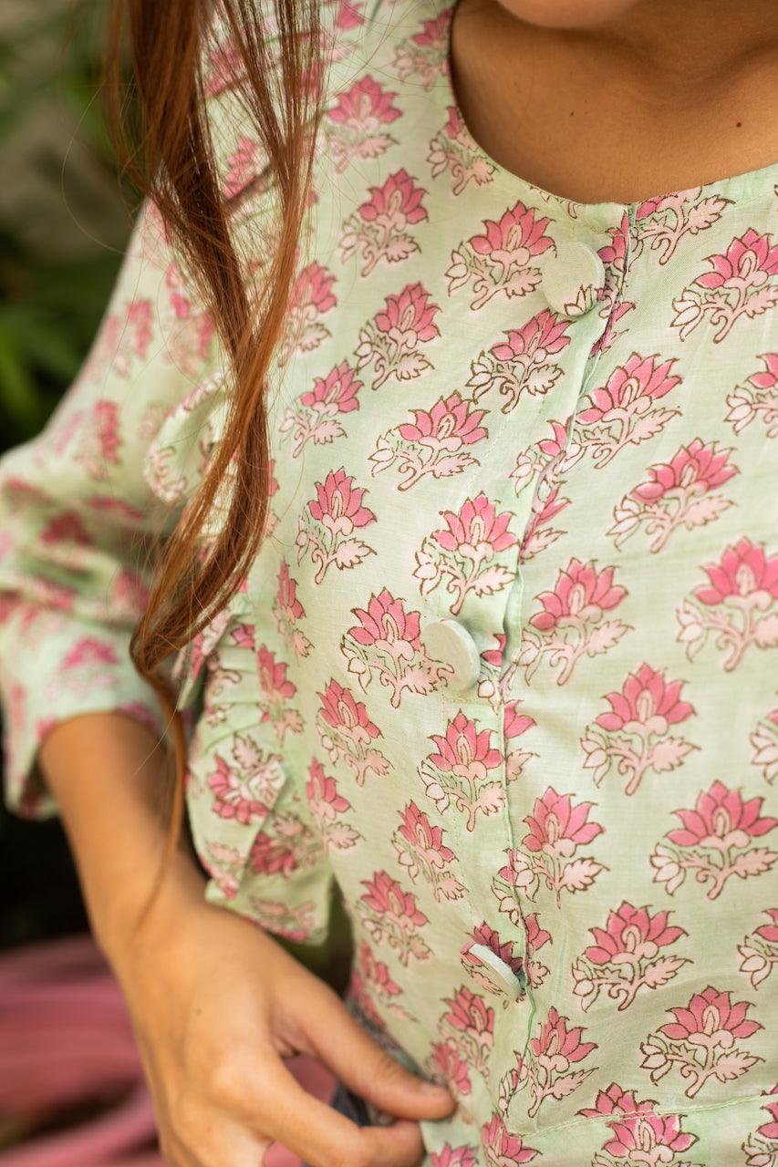 SUSANNA- TEA SHORT TOP