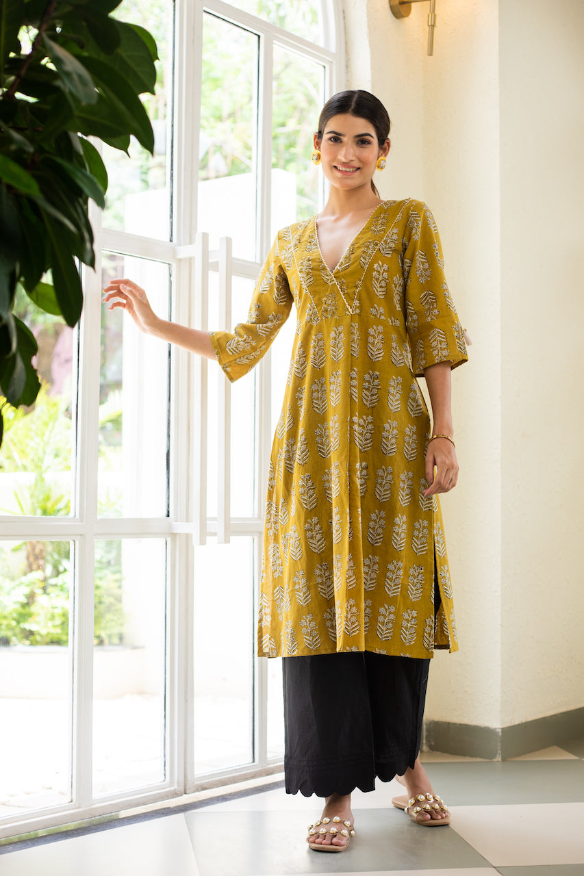 ORDINARE KURTA