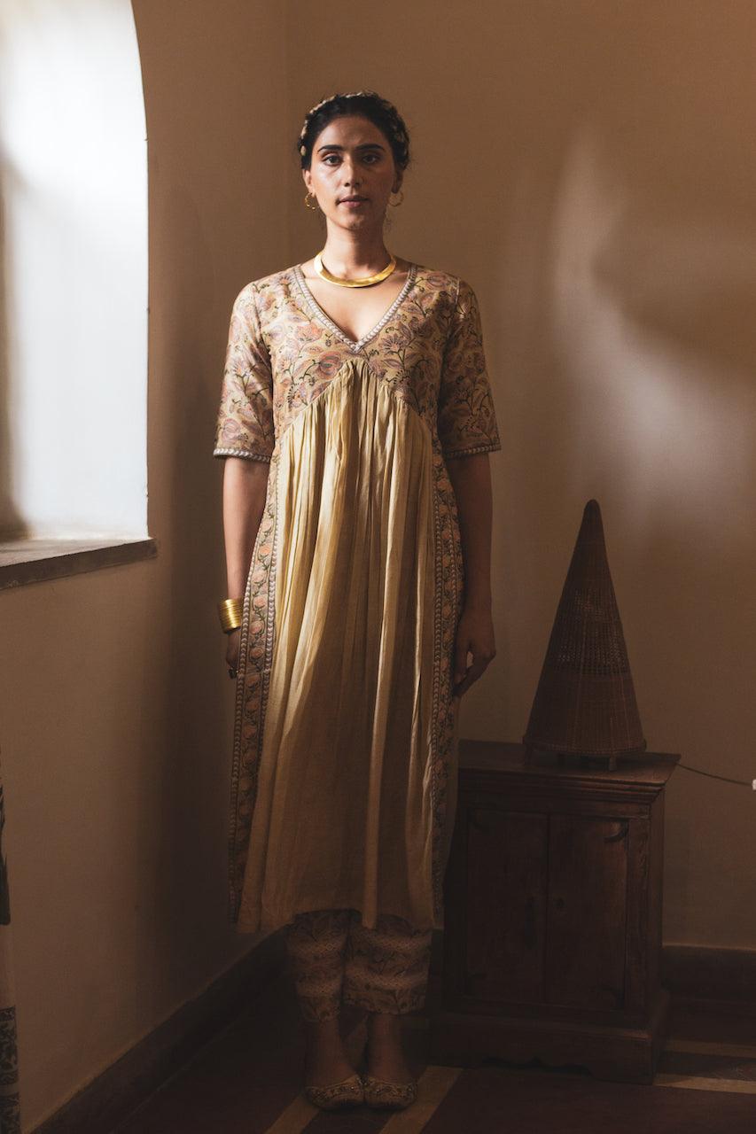 NIYATI MUSLIN SILK KURTA