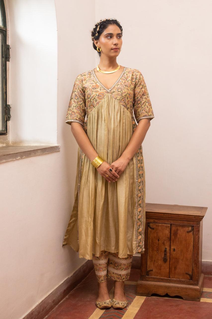 NIYATI MUSLIN SILK KURTA