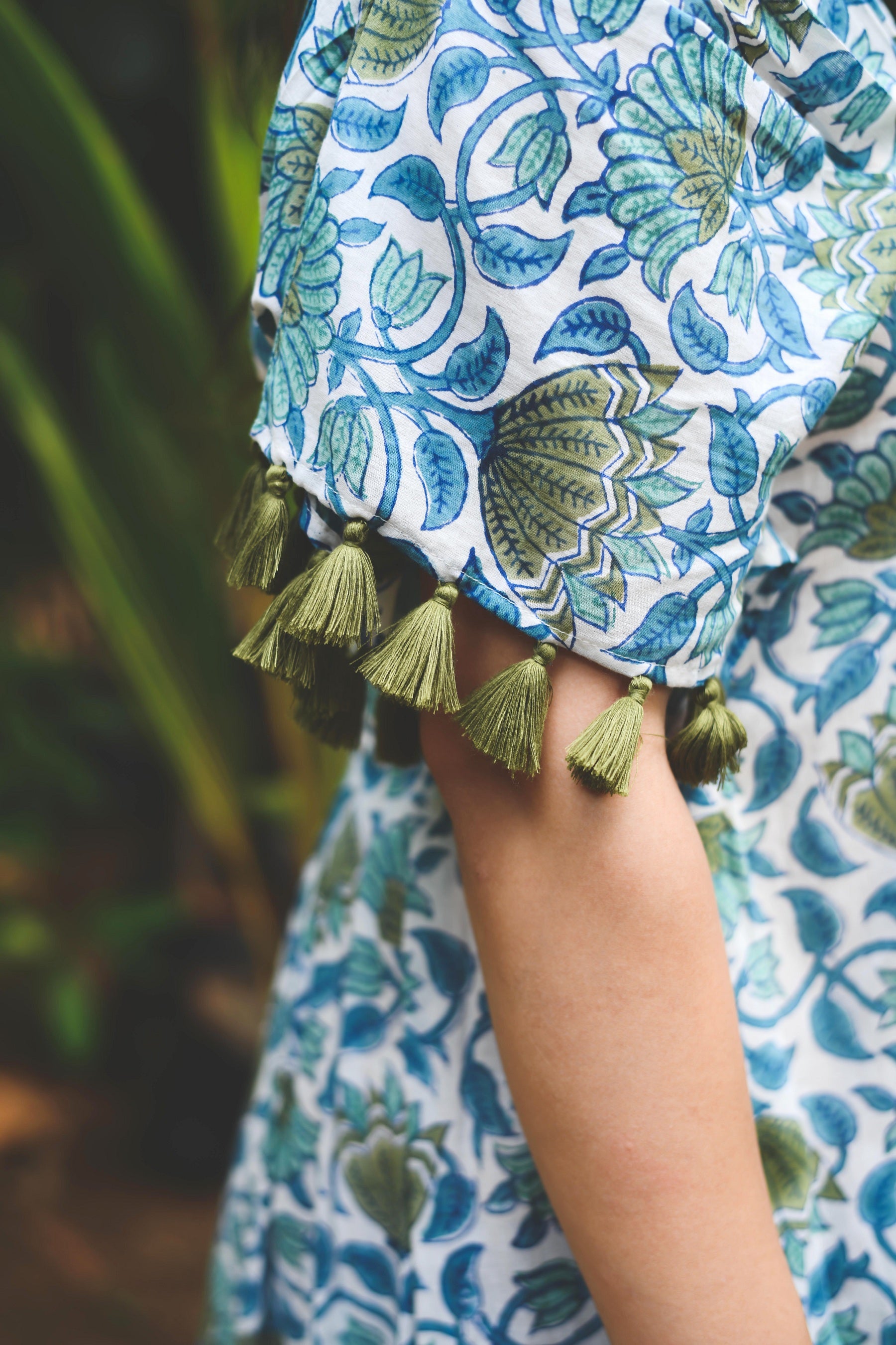 OLIVE GREEN FLORAL KAFTAN