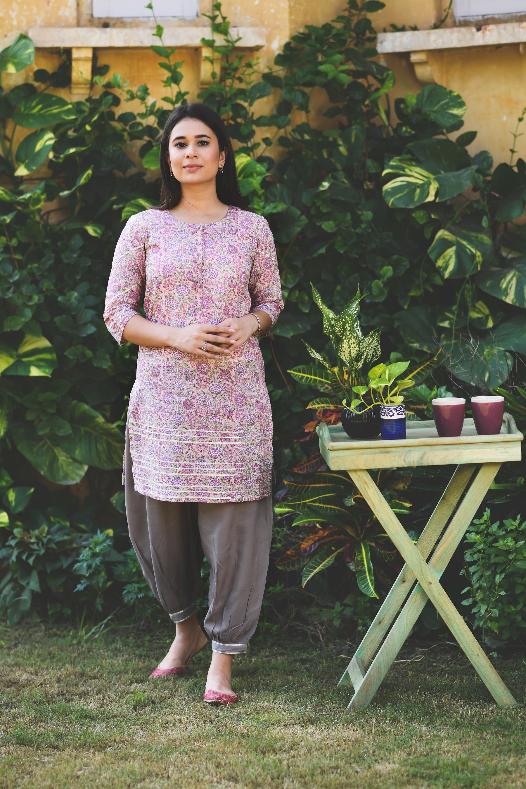 POWDER BLUSH PEACH SHORT KURTI