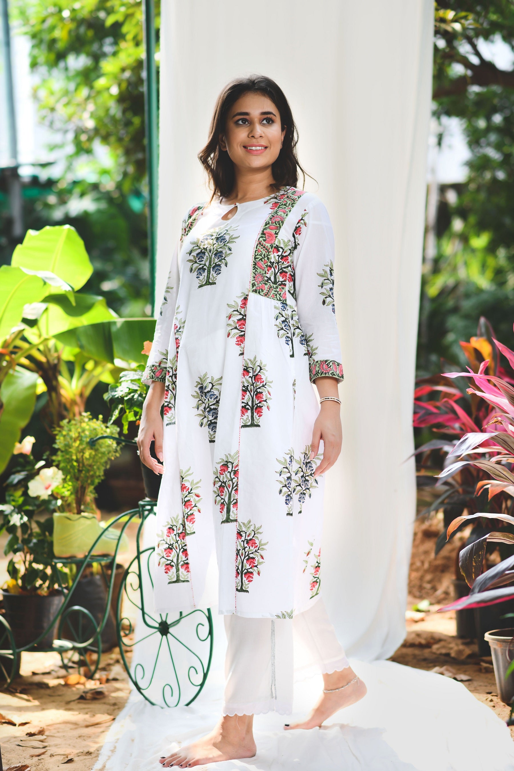 ANAAR BOOTA KURTA SET