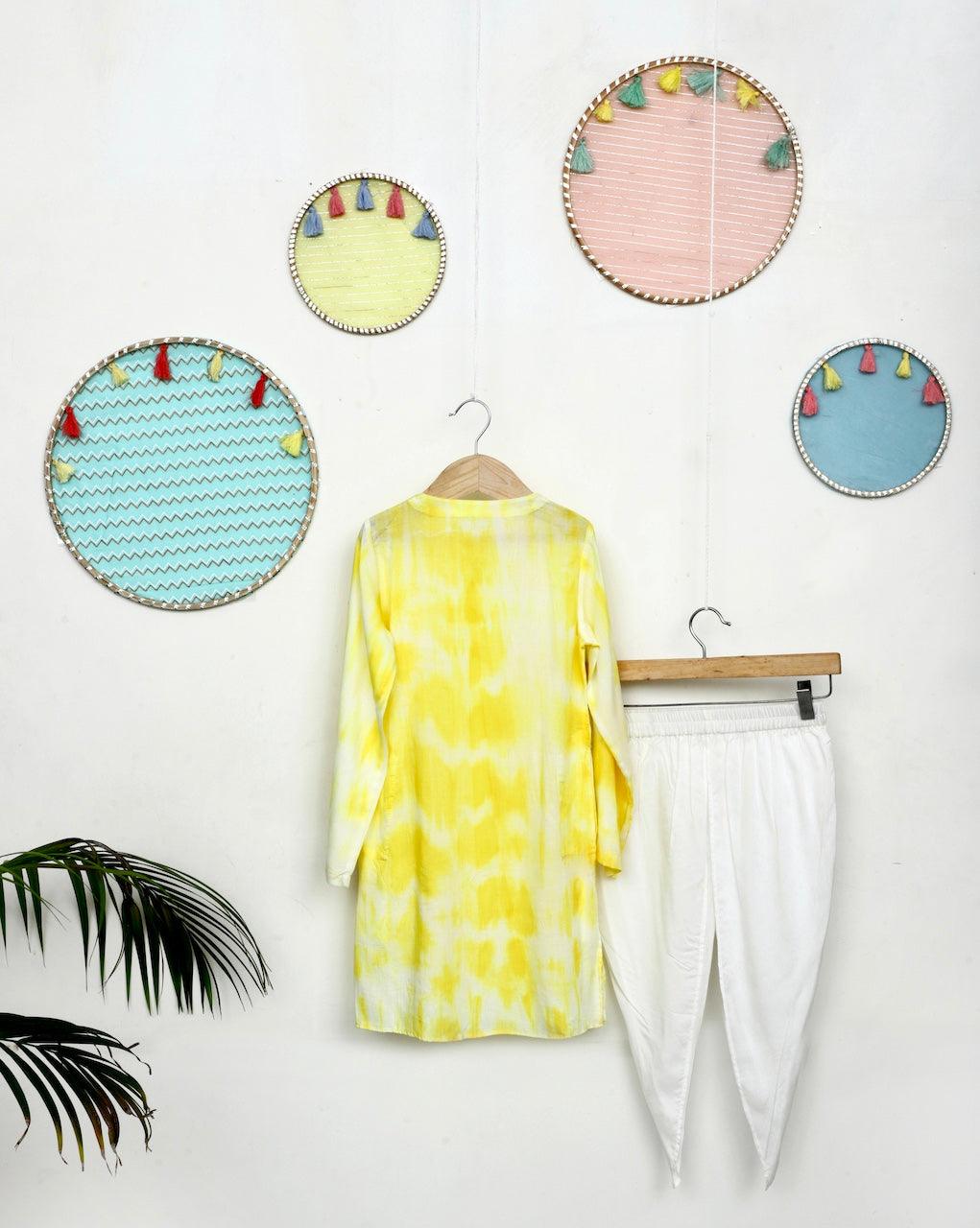 DAISY- CLASSIC YELLOW KURTA SET