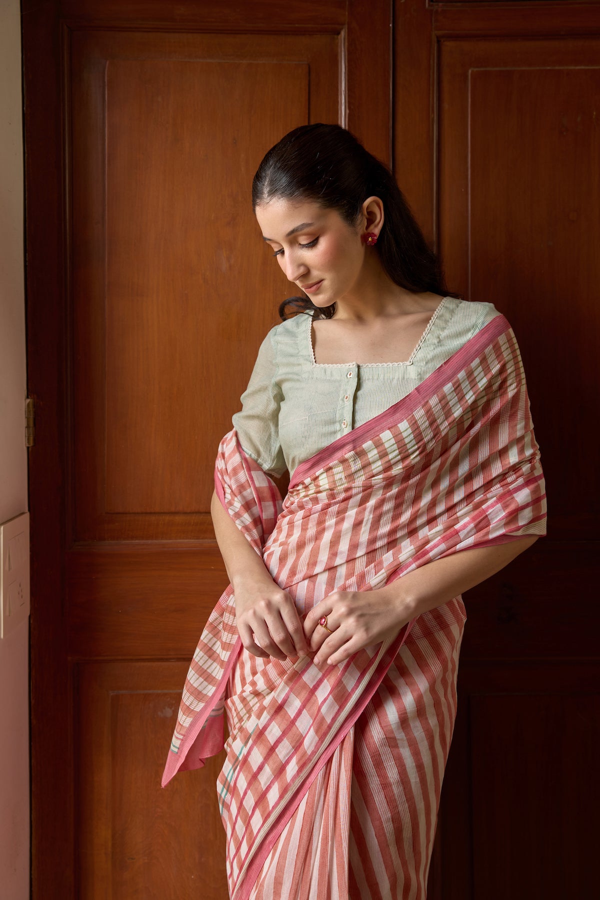 MAYFLOWER SAREE WITH UNSTITCHED BLOUSE