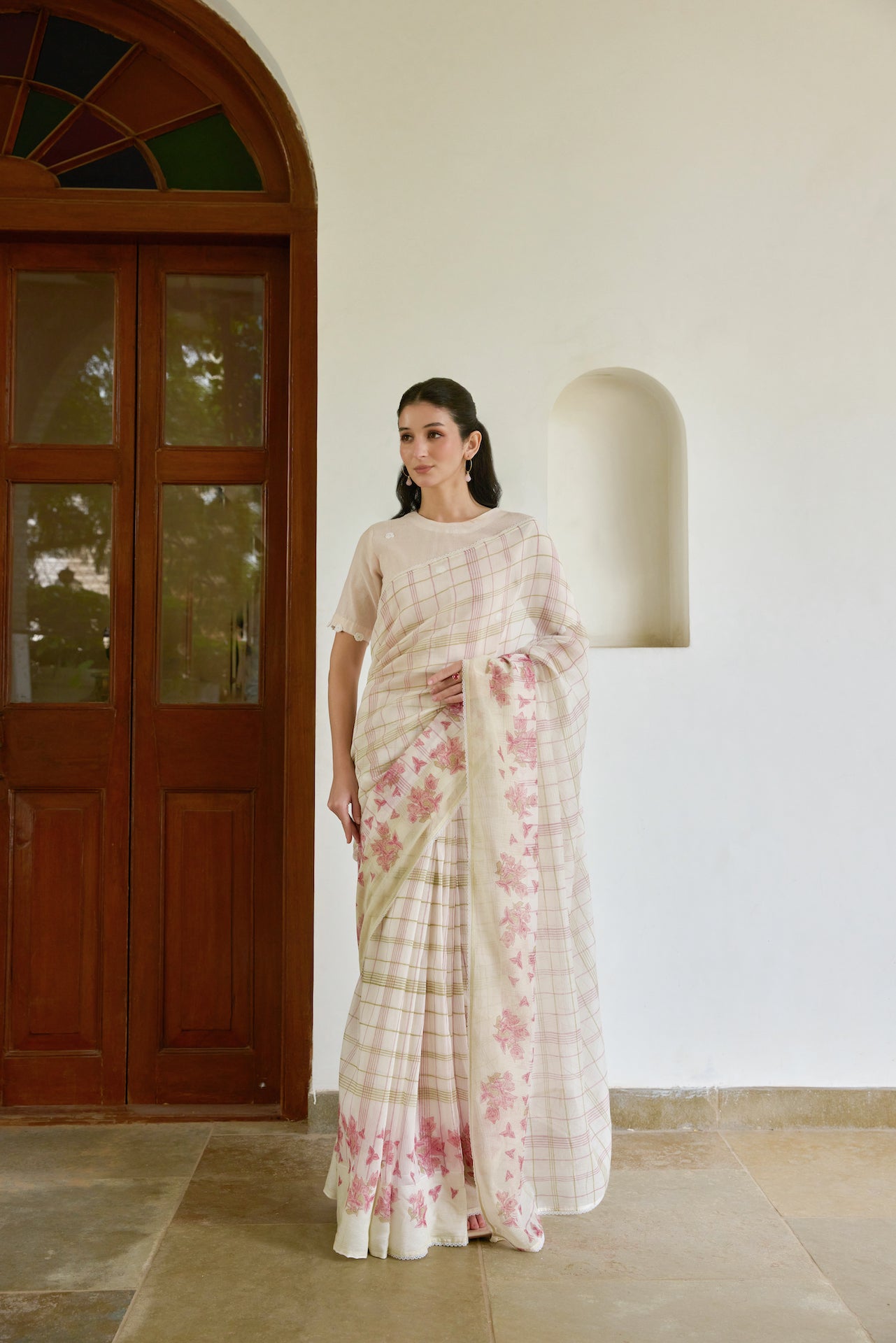 PETAL PLAID SAREE WITH UNSTITCHED BLOUSE