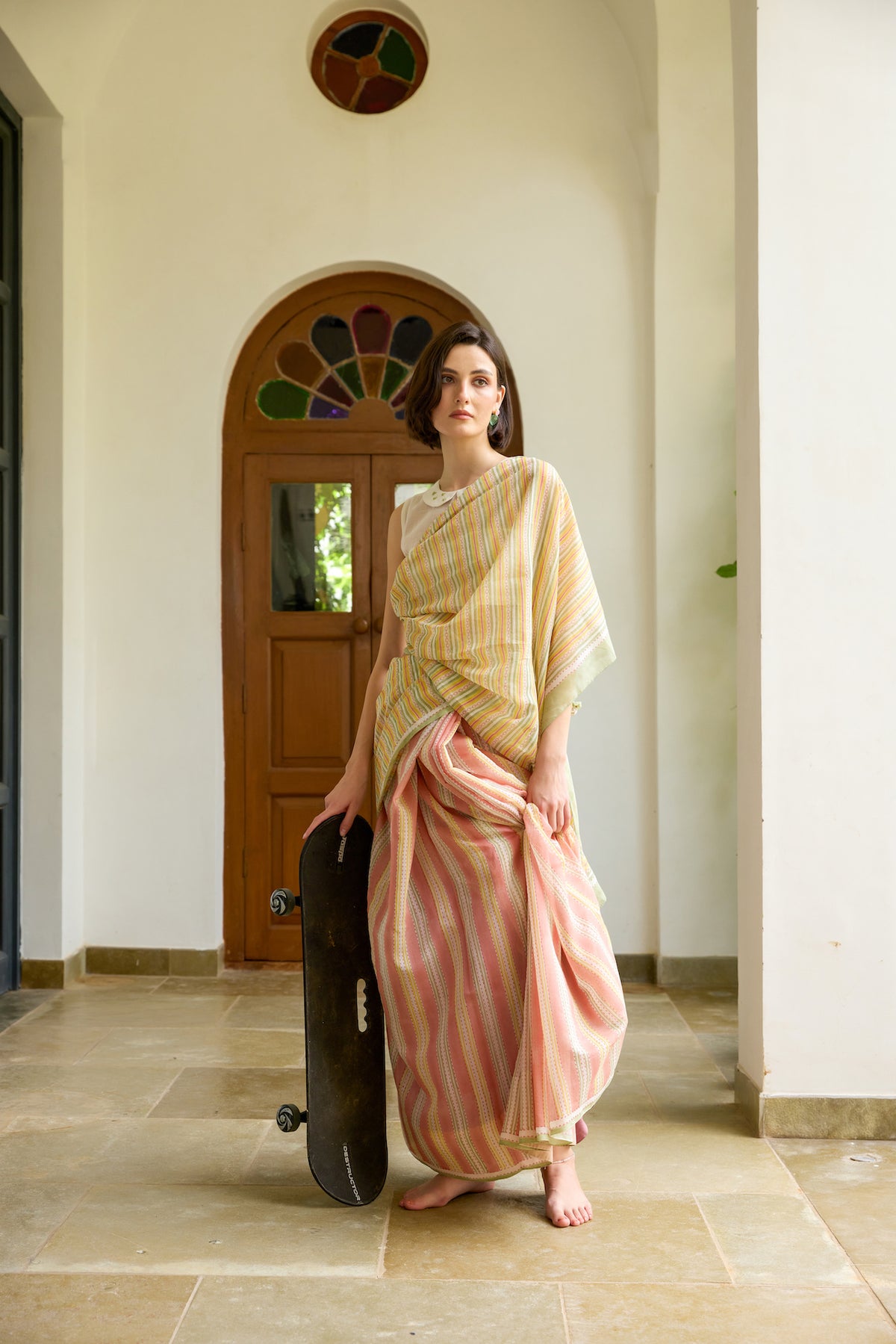 SUNSET LINES SAREE WITH UNSTITCHED BLOUSE