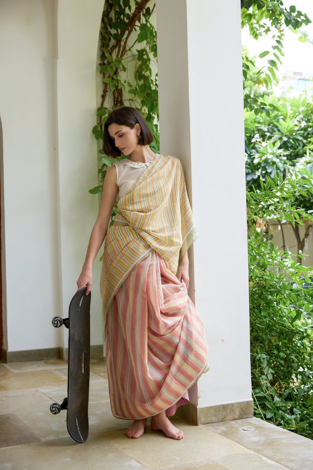 SUNSET LINES SAREE WITH UNSTITCHED BLOUSE