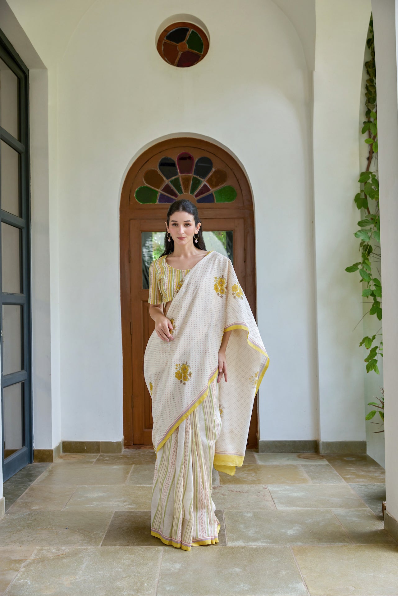 MAGNOLIA MOON SAREE WITH UNSTITCHED BLOUSE