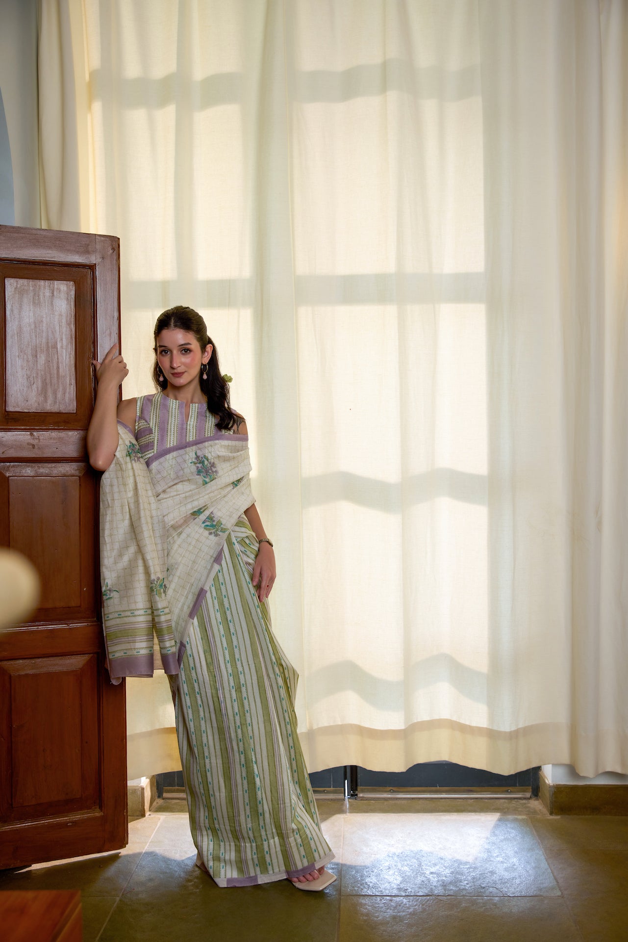 WILD COAST SAREE WITH UNSTITCHED BLOUSE