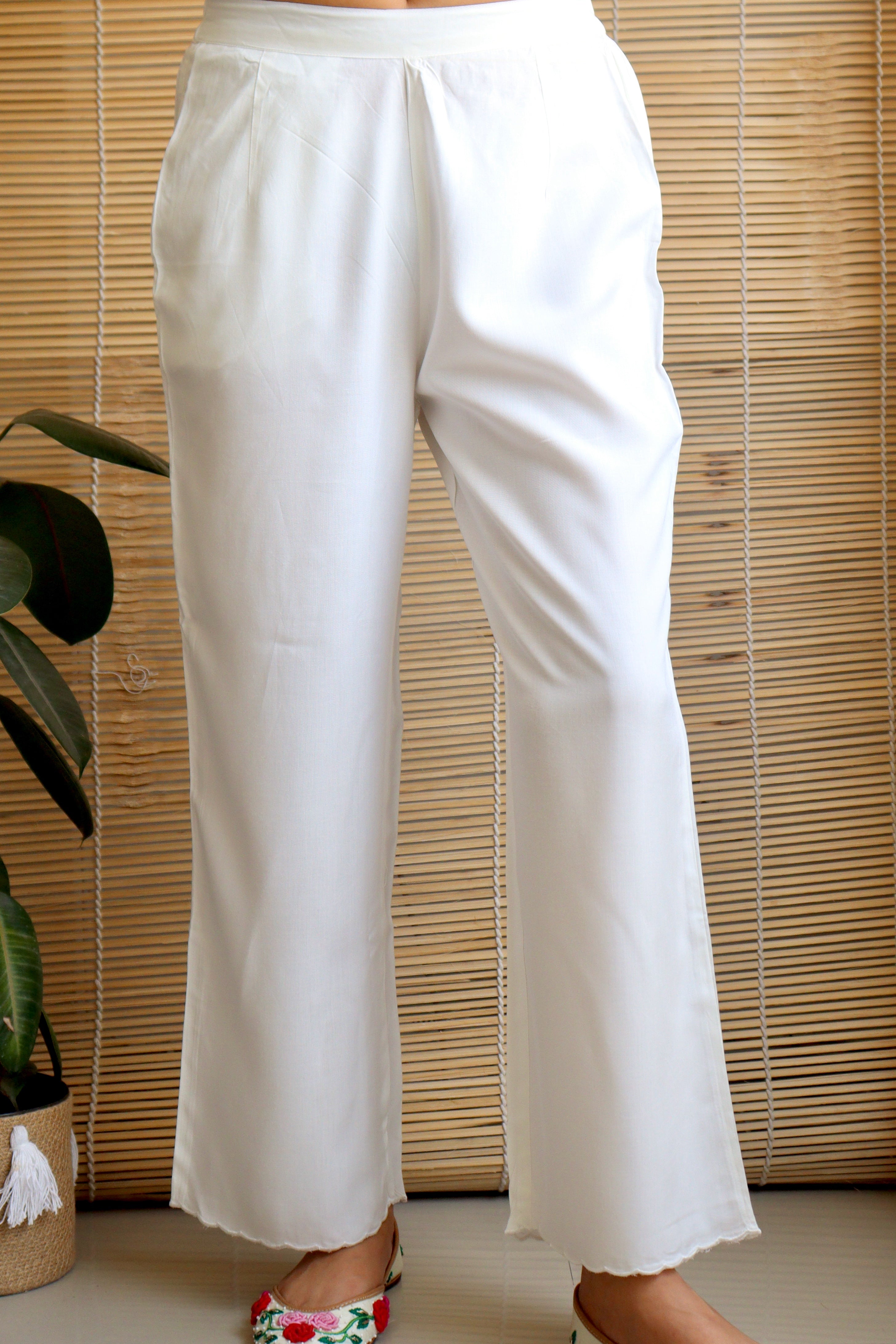 PEARL WHITE SCALLOP COTTON WIDE LEG PANTS