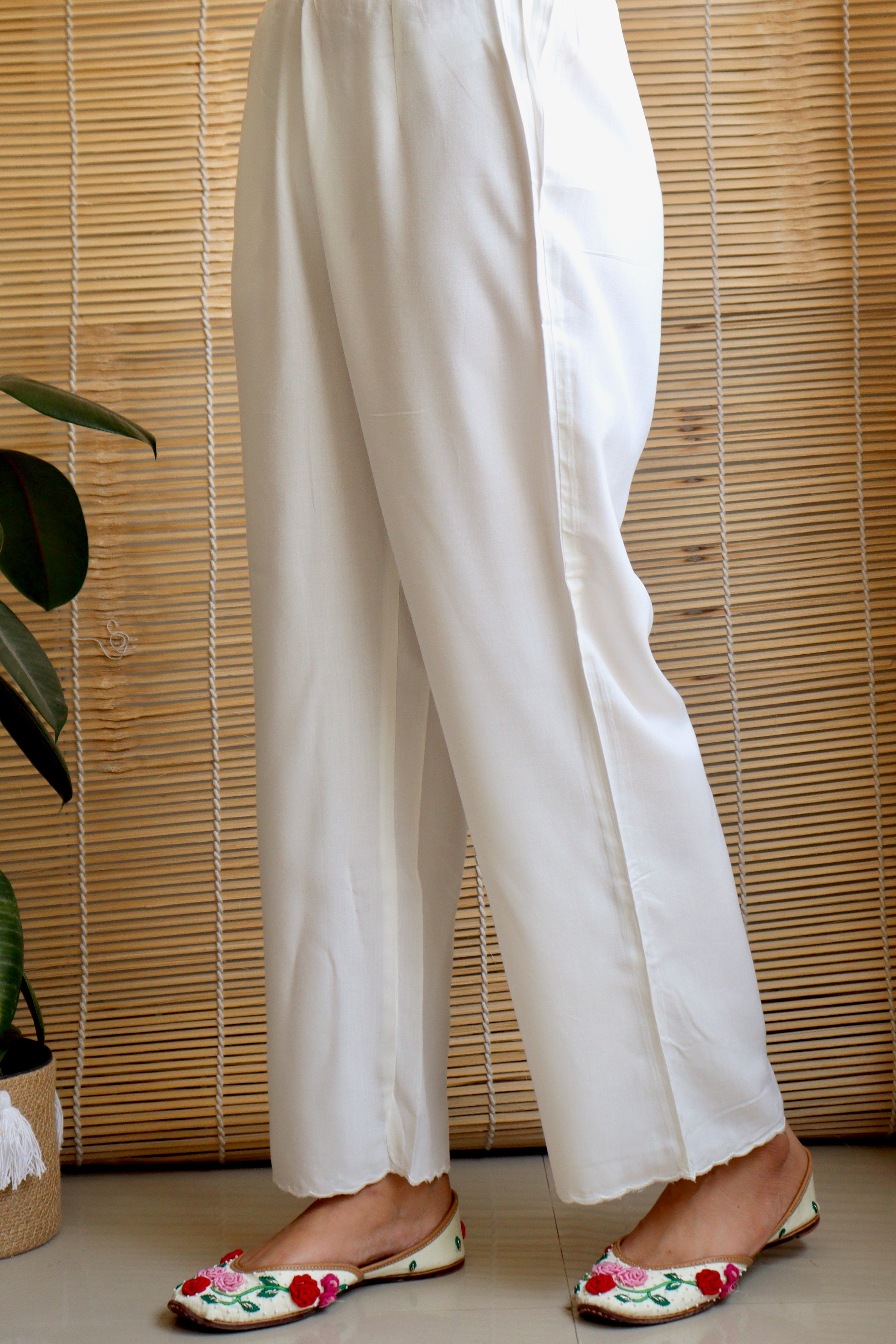 PEARL WHITE SCALLOP COTTON WIDE LEG PANTS