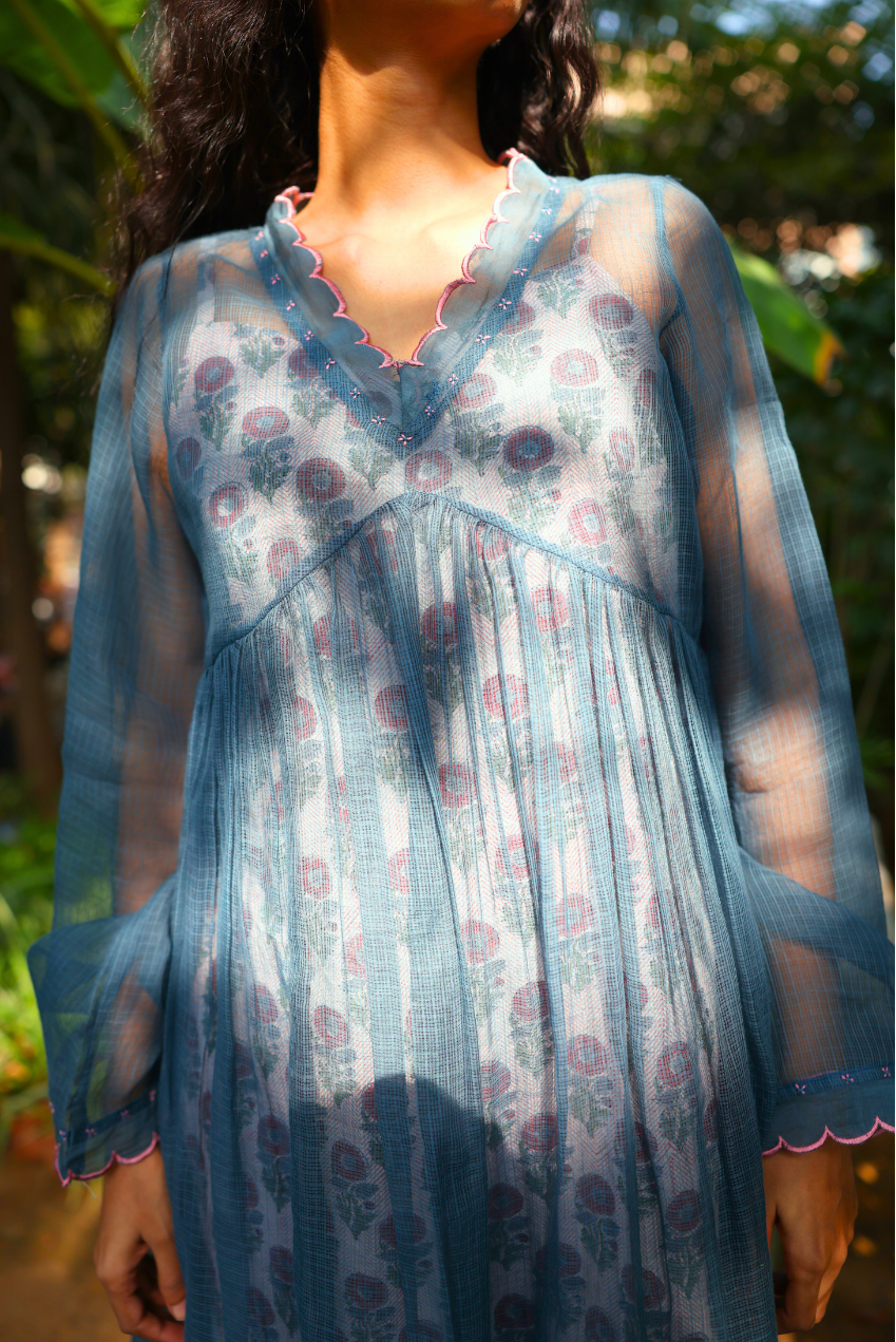 MISTY DORIYA DORIYA KURTA SET