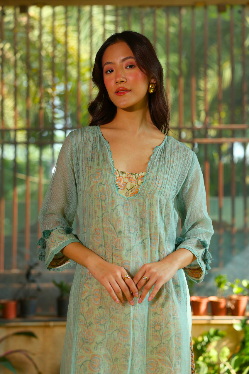 EKAM JADE DORIYA KURTA