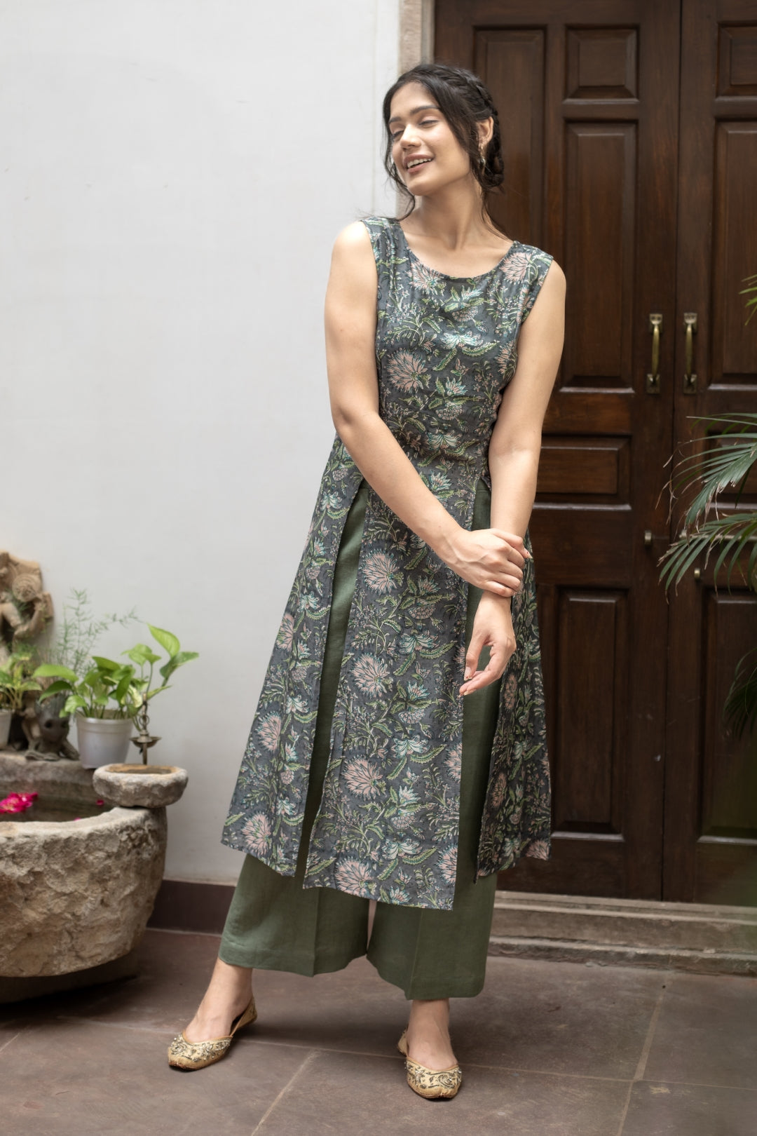 RAYA CHANDHERI KURTA SET