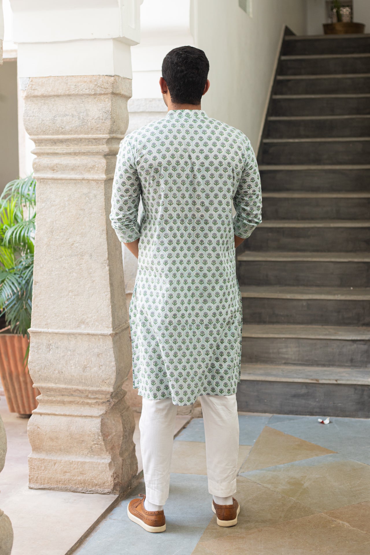 KIRDAR KURTA SET