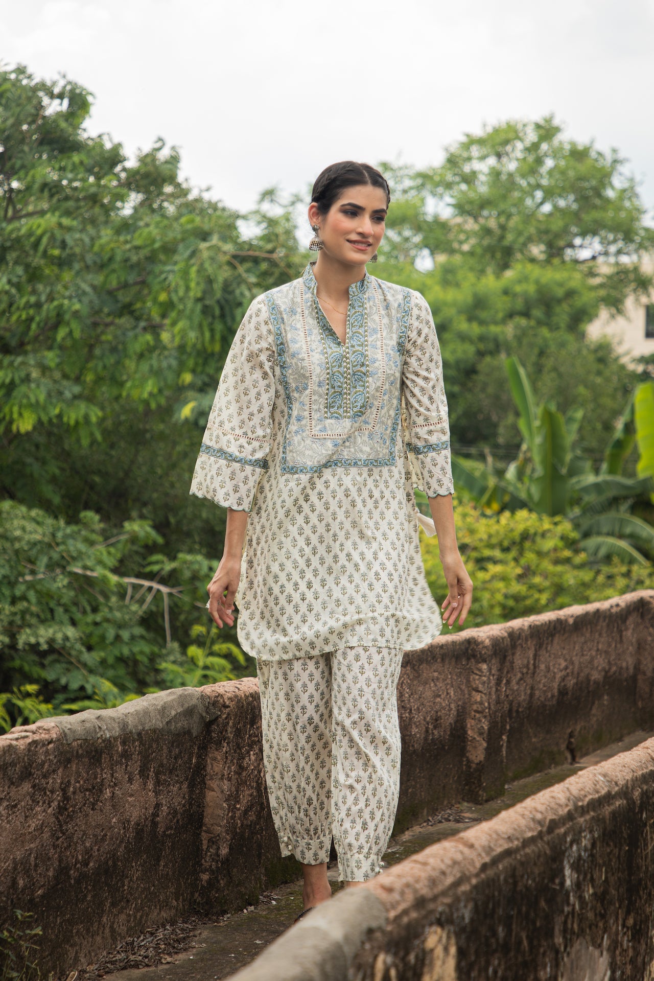 AAINA COTTON KURTA