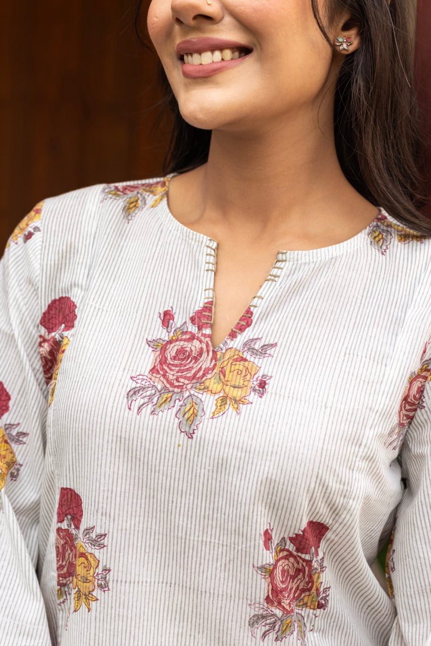 POET FLORAL KURTA SET