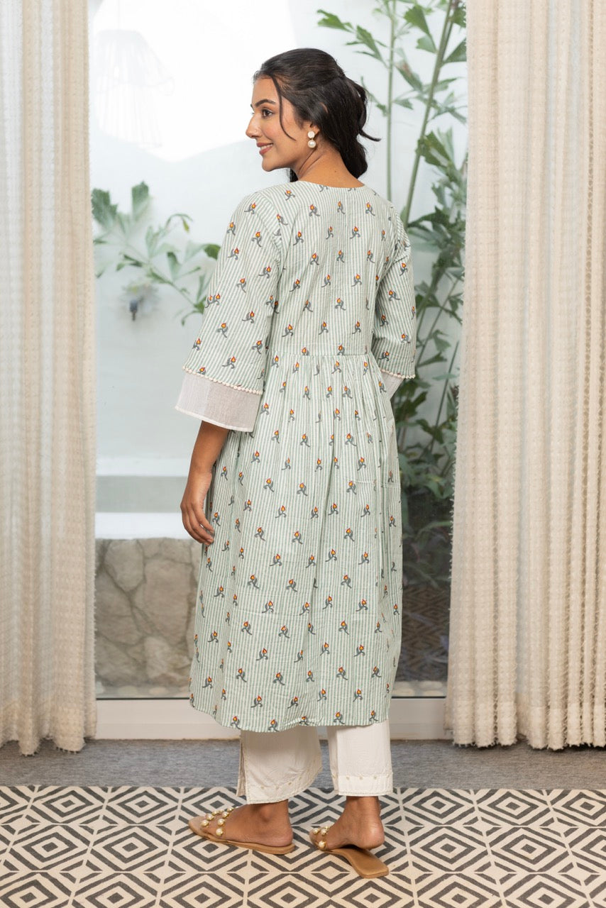 EMERALD LINEAR PRINTED KURTA SET