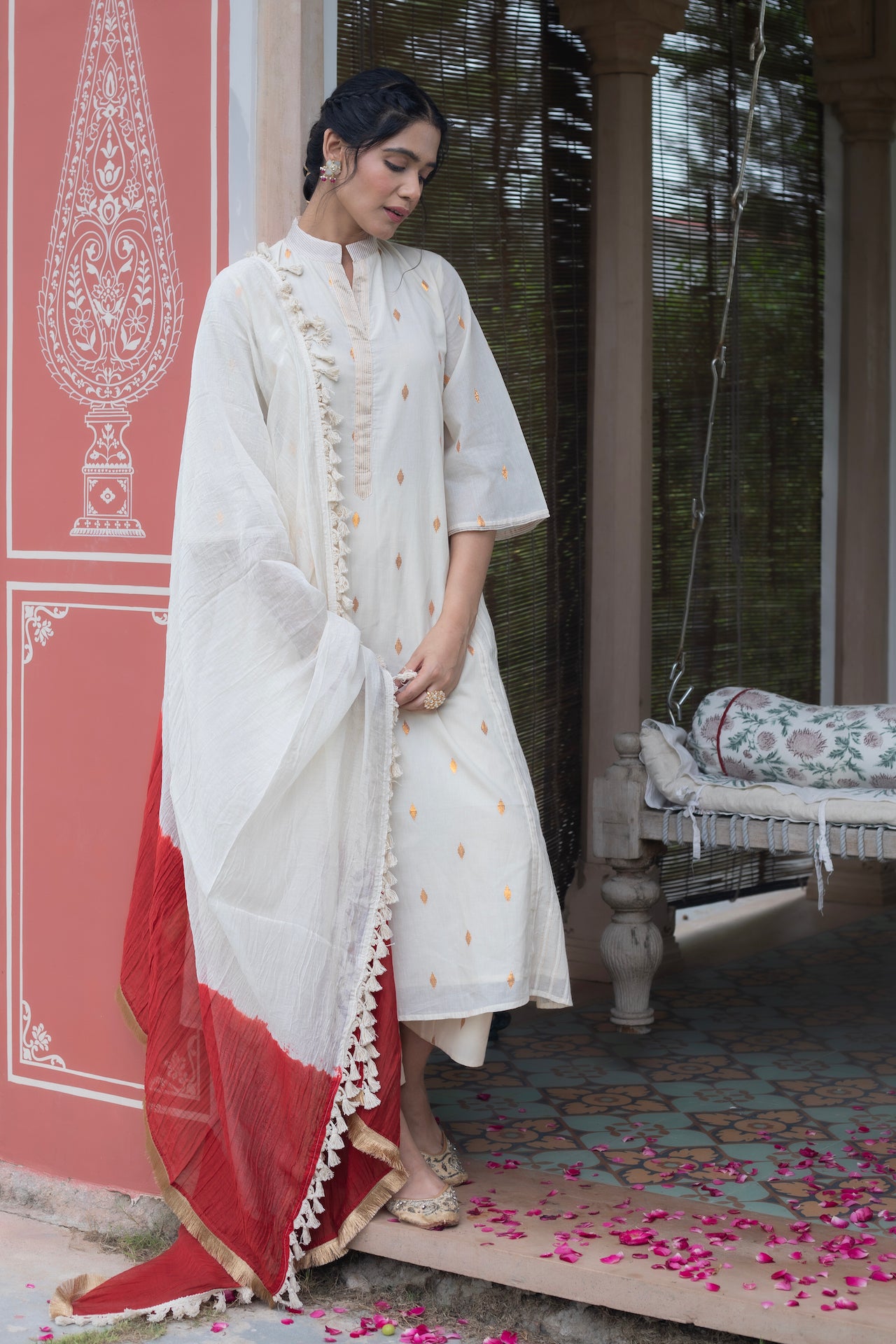 AFREEN COTTON WHITE KURTA SET