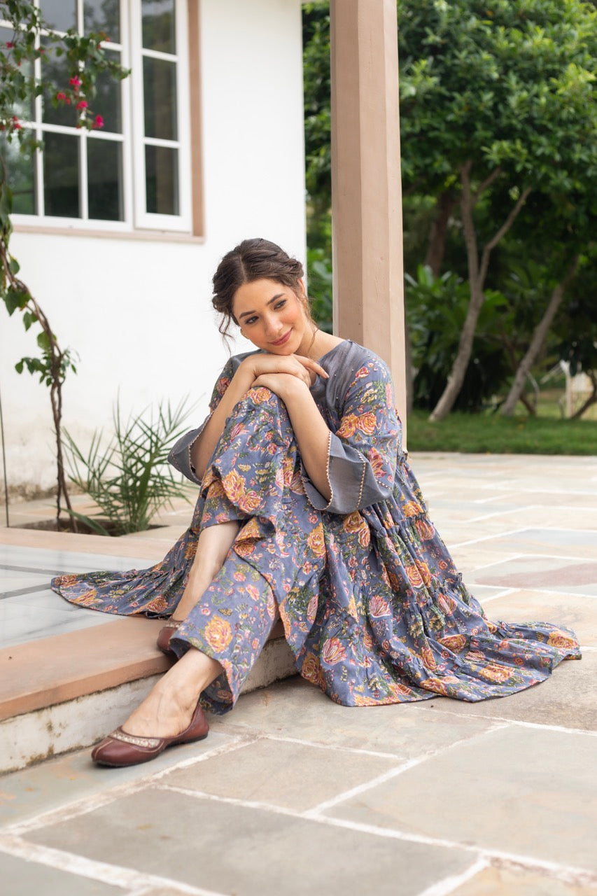 ALANA FLORAL PRINTED MUL KURTA SET