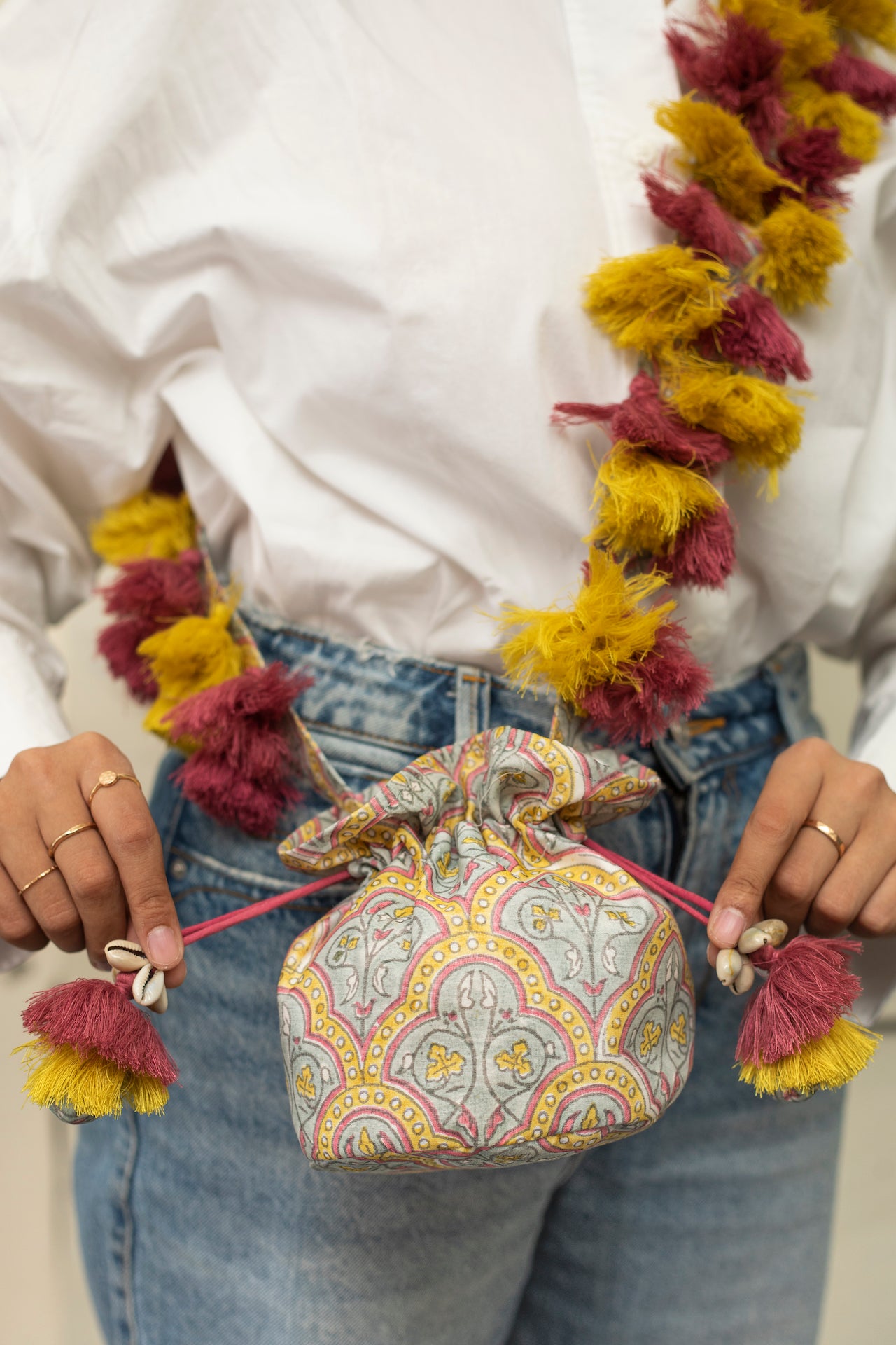 HUED POTLI BAG