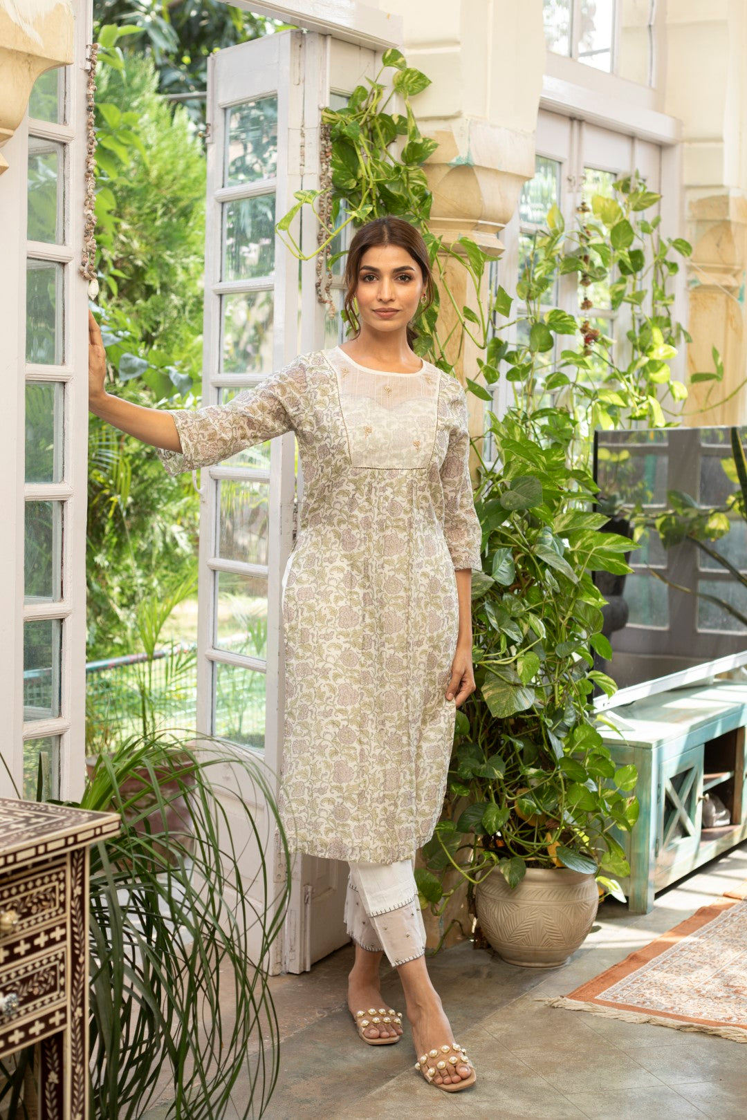 PRISTINE CHANDHERI KURTA SET