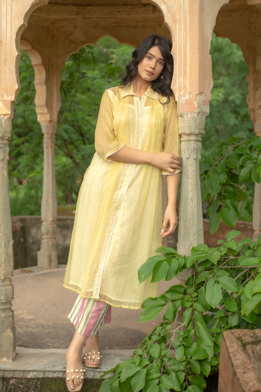 YELLOW MELLOW DORIYA KURTA SET