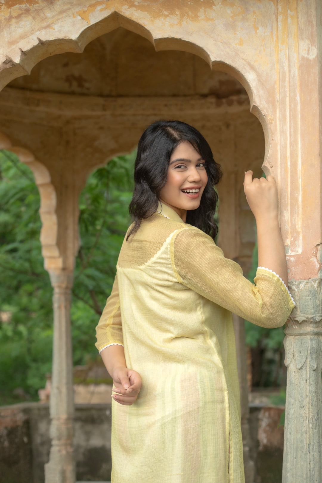 YELLOW MELLOW DORIYA KURTA SET