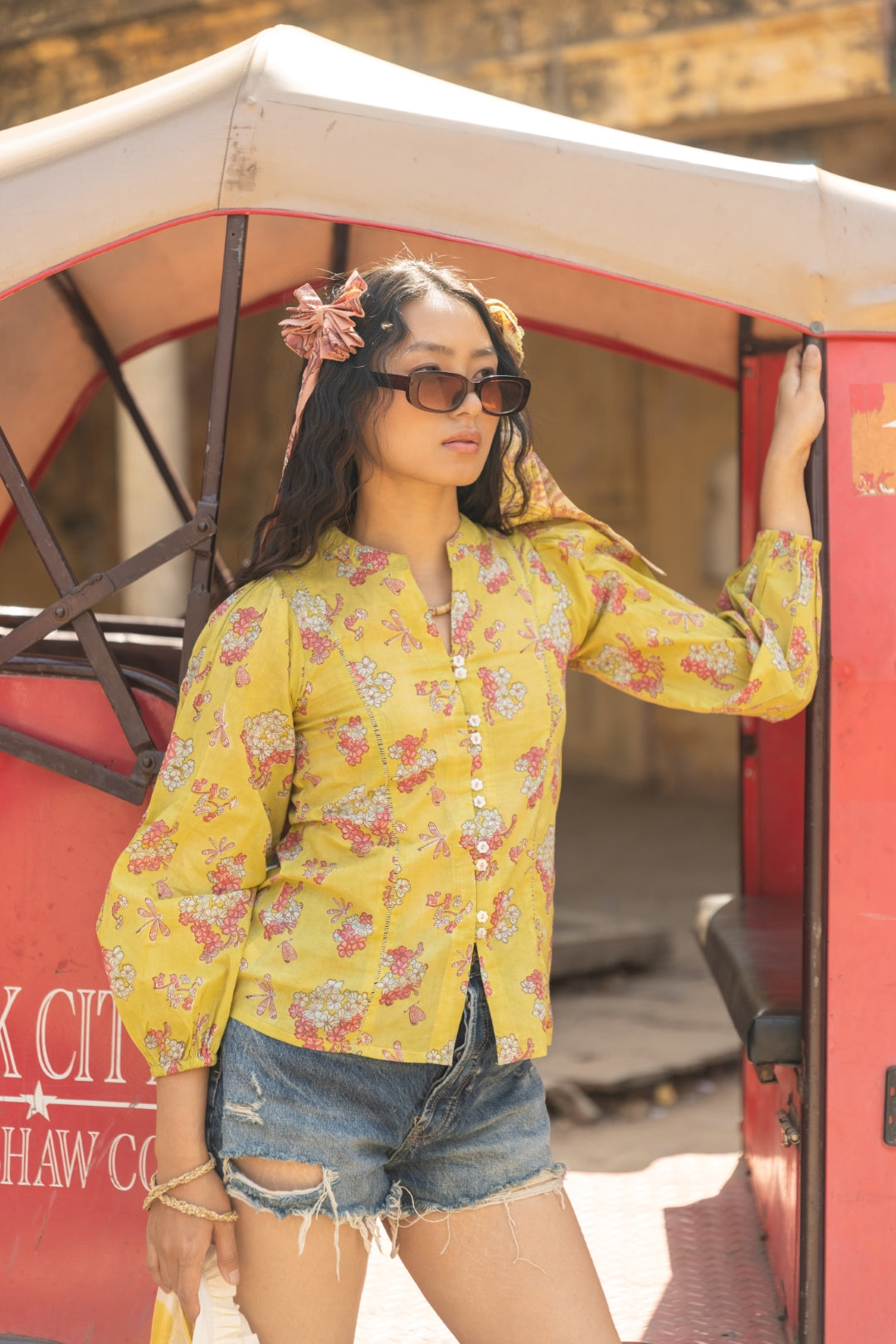 CRISP LIME FLORAL SHIRT