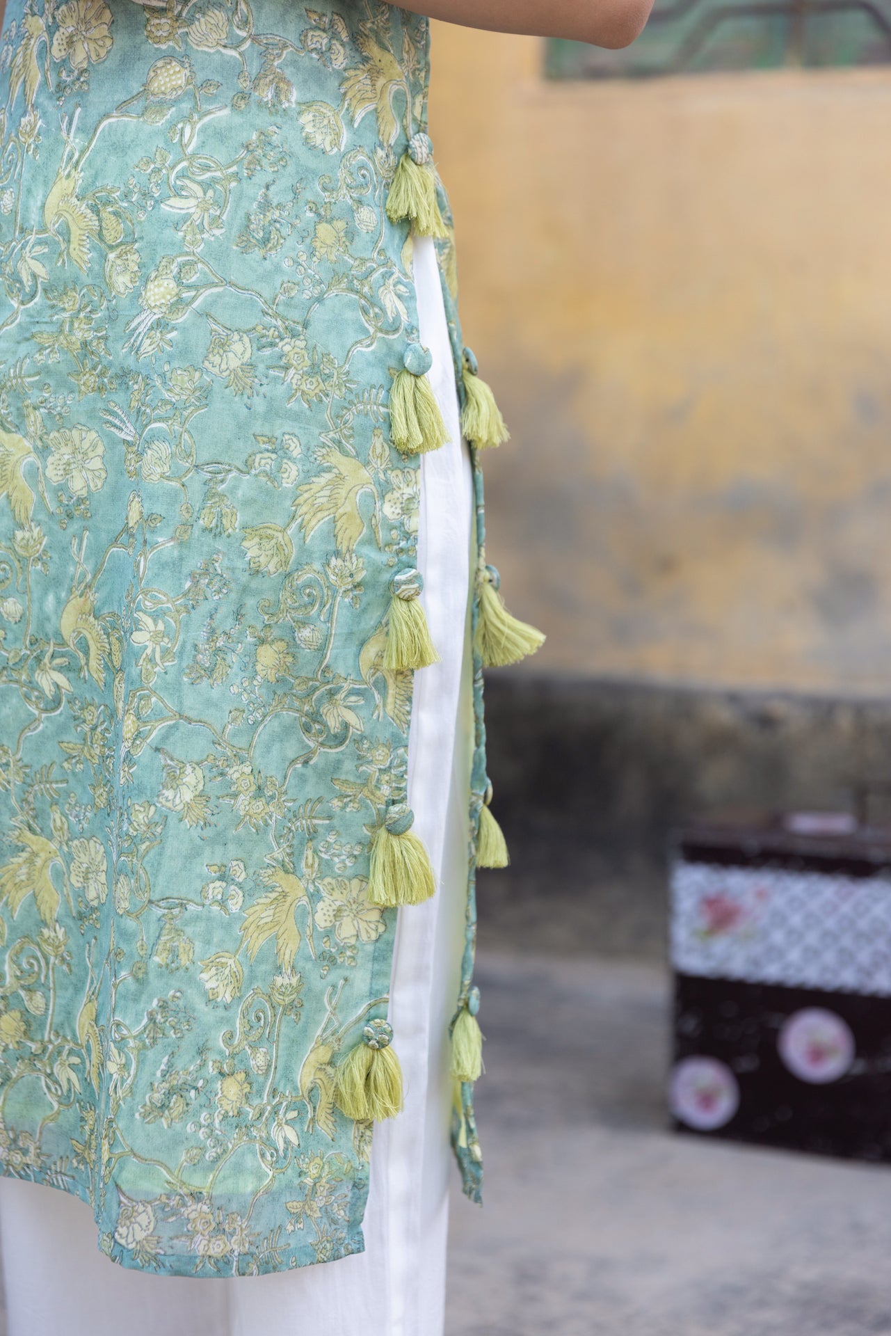 SUDHAYA SAGE CHANDERI KURTA