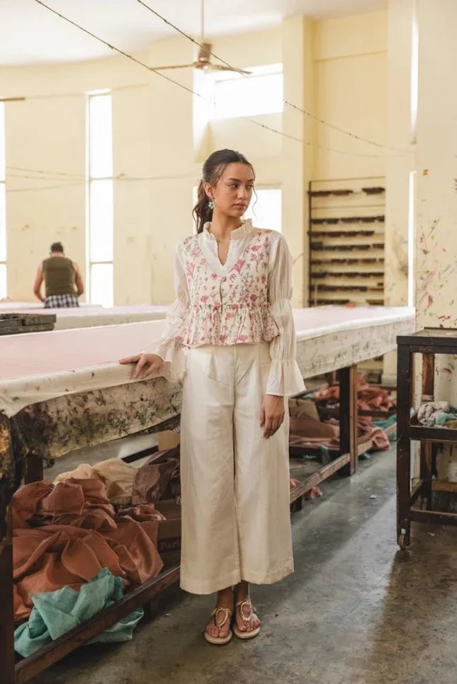 VOGUE PETITE COTTON TOP