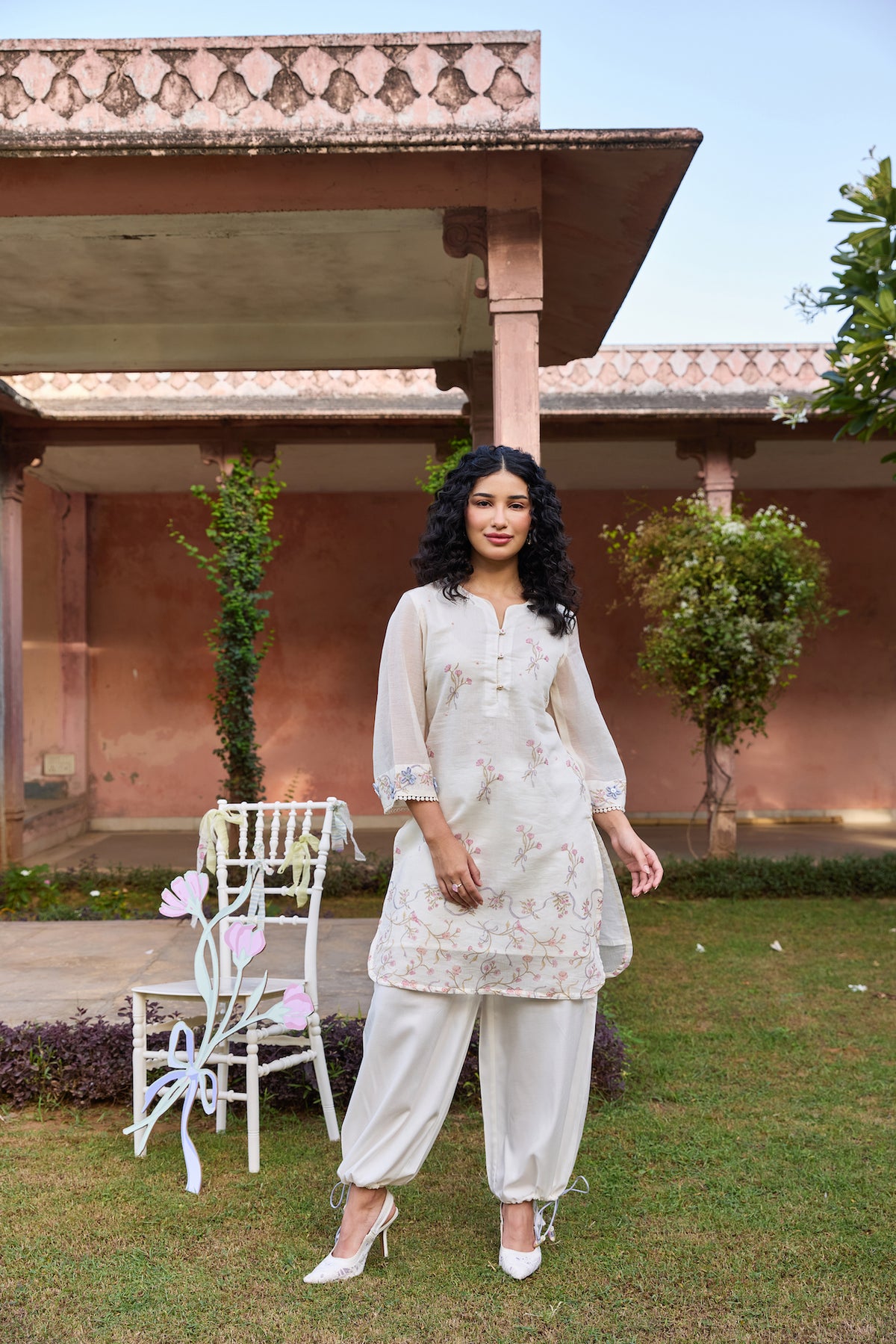 CLAIRE KURTA