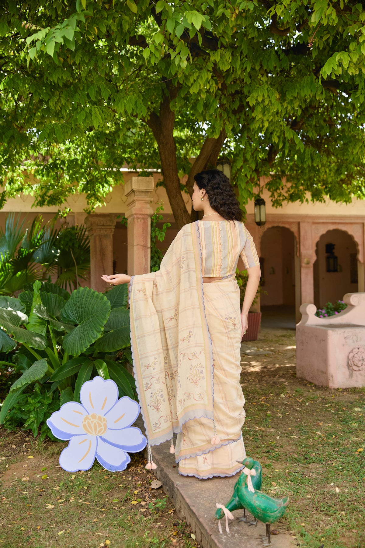 AMABEL SAREE