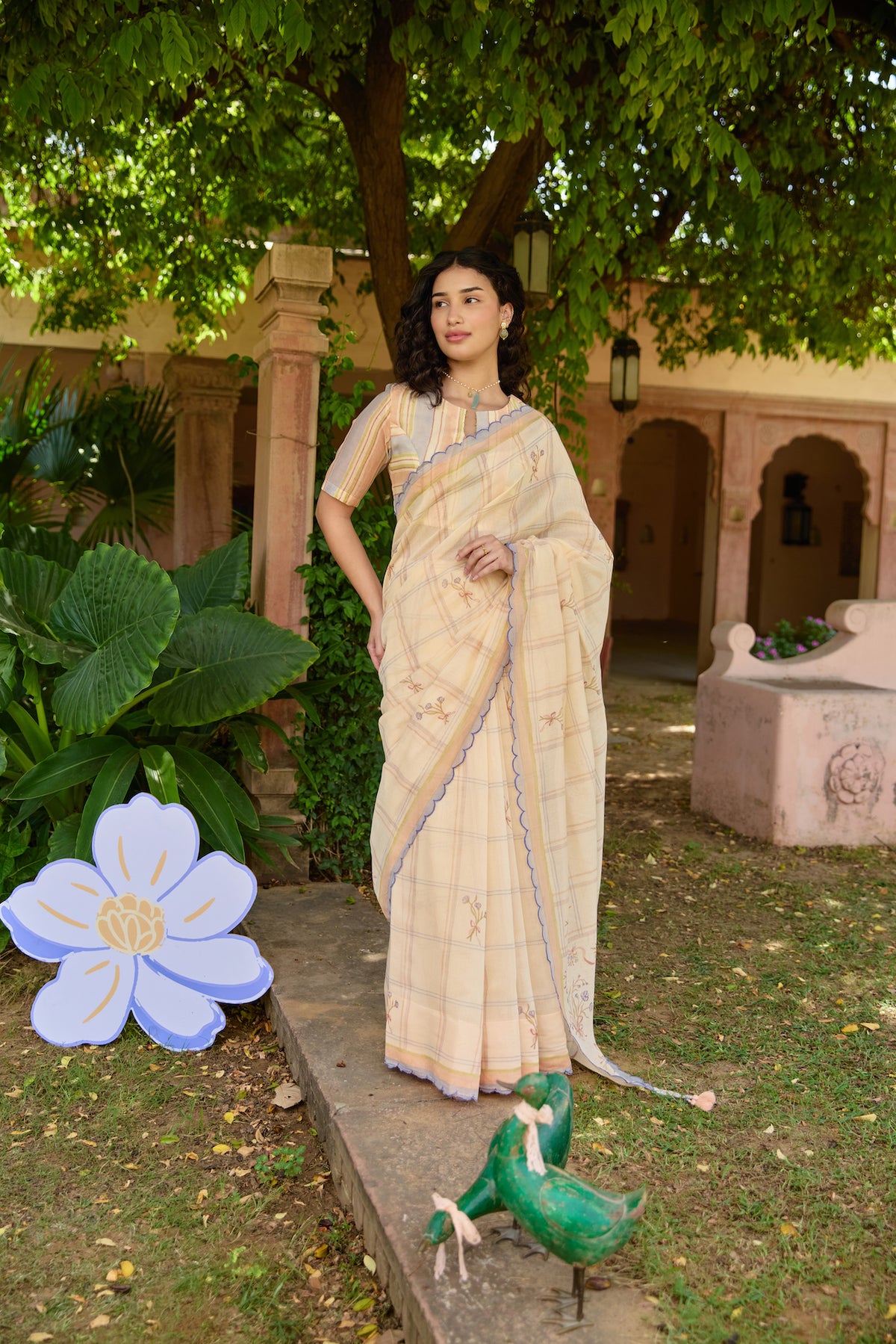 AMABEL SAREE