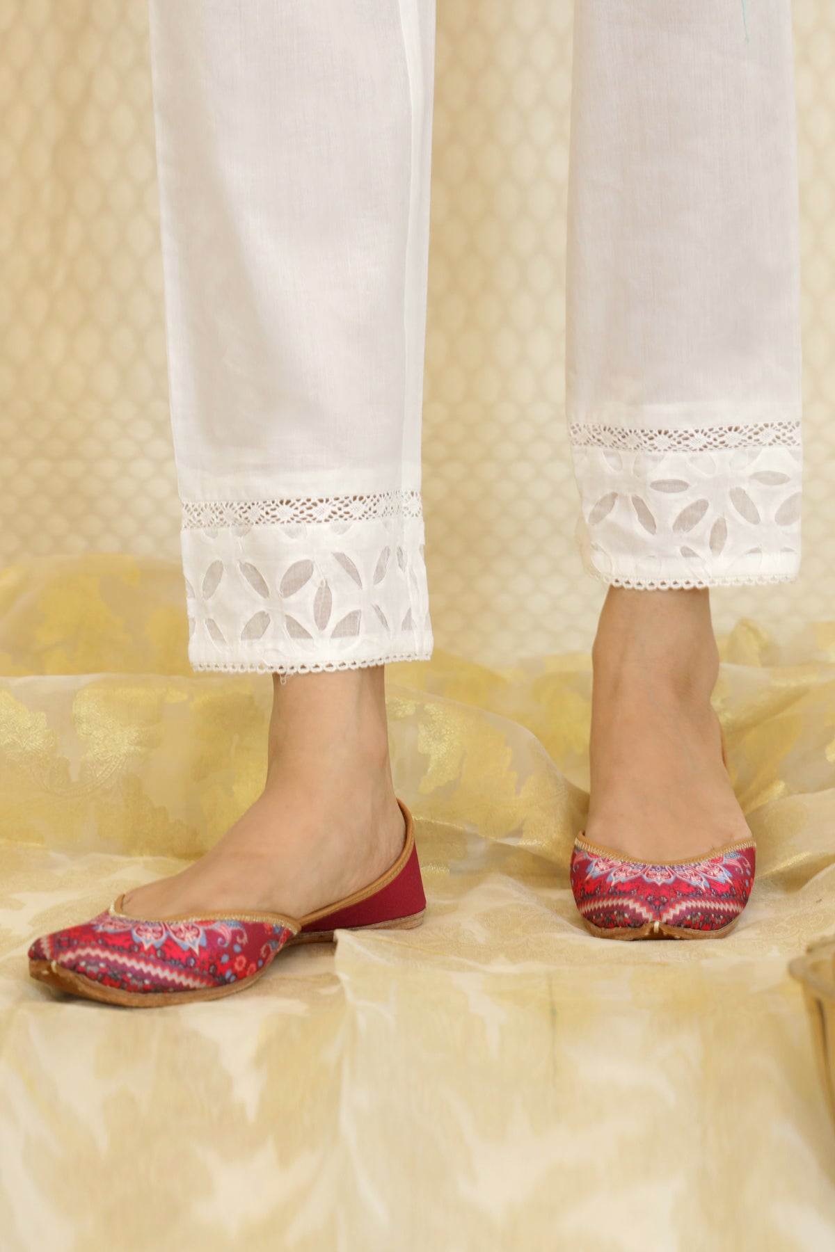 Solid Narrow Fit Pants With Lace Work  TJORI