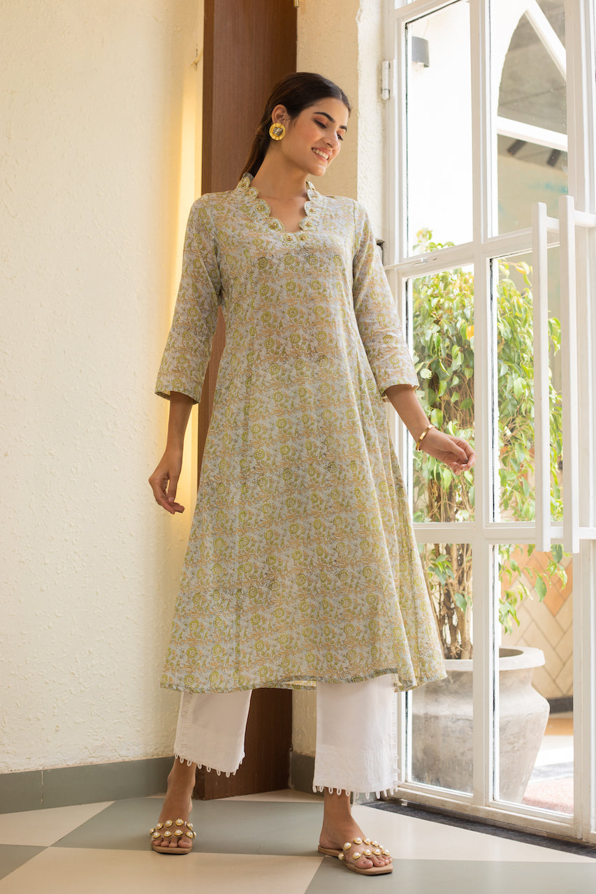 IRYA KURTA