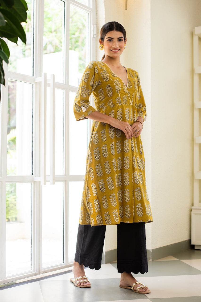 ORDINARE KURTA SET