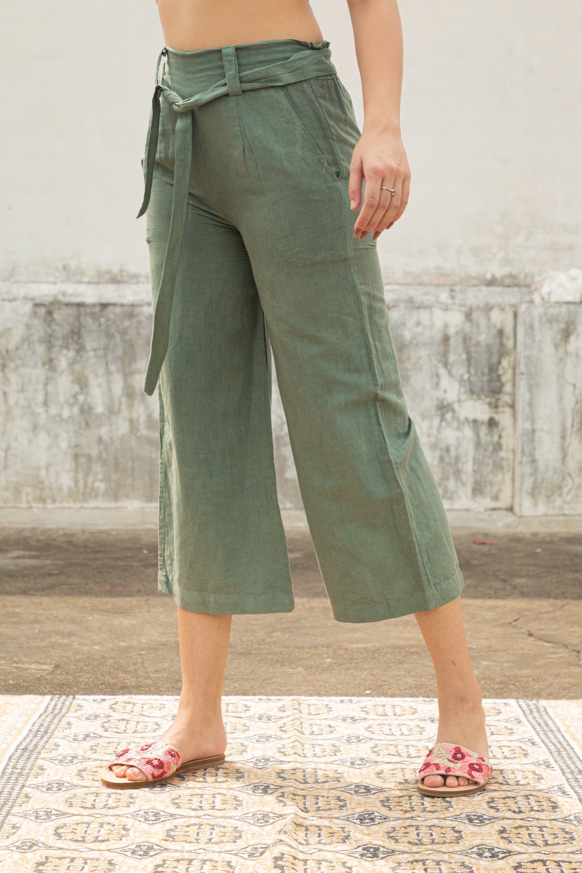 LAUREL BREEZY LINEN PANTS
