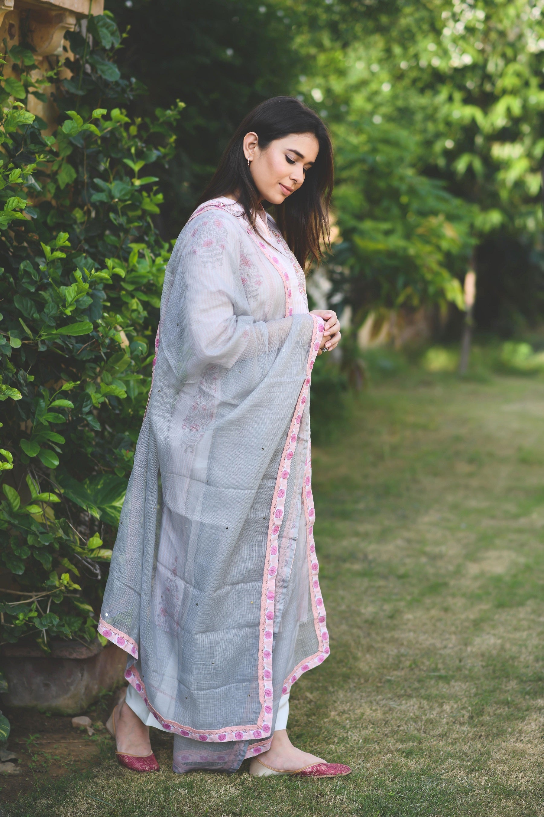 MISHRI GOTA PATTI KURTA SET
