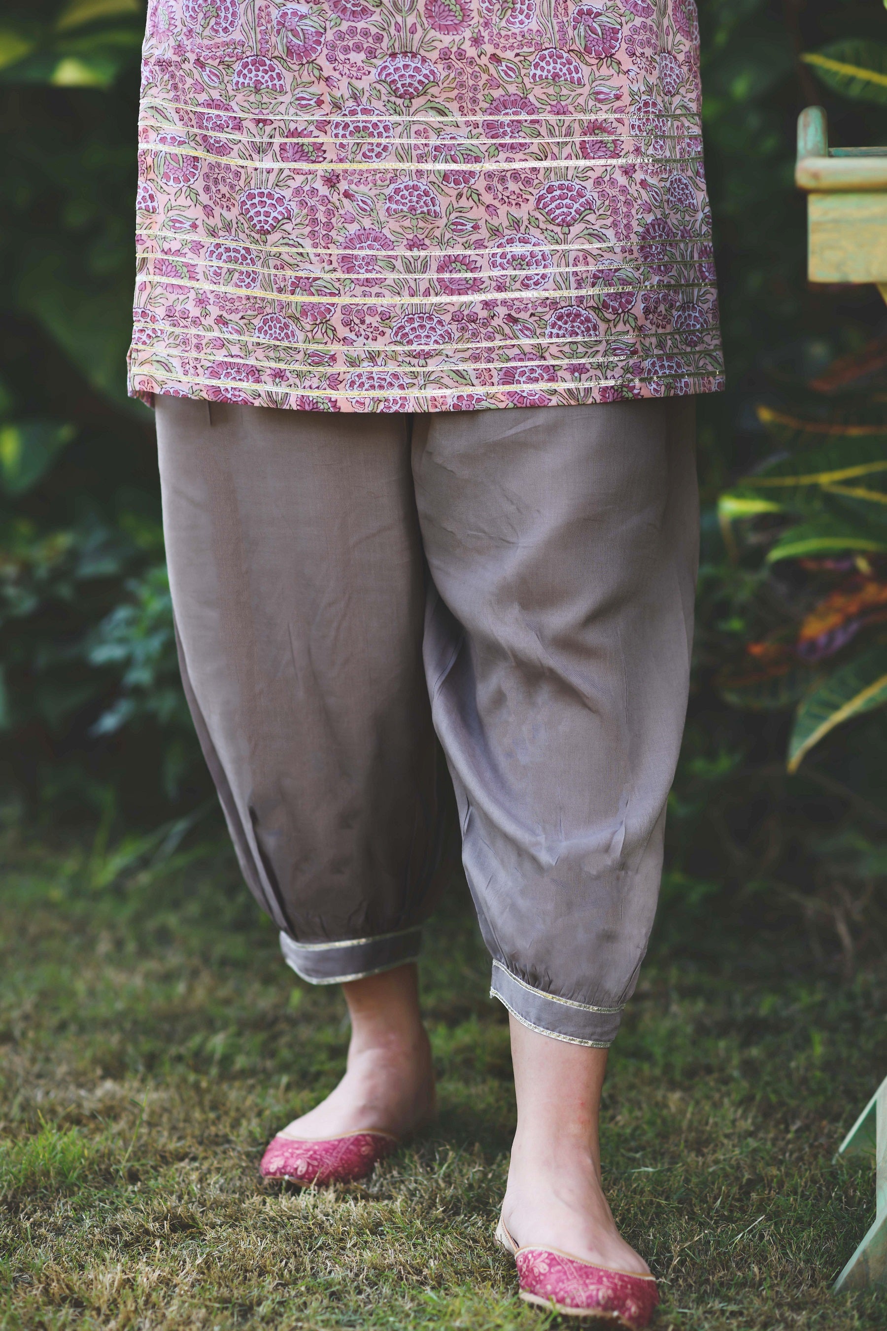DHUNKI SHORT KURTI SET- PEACH