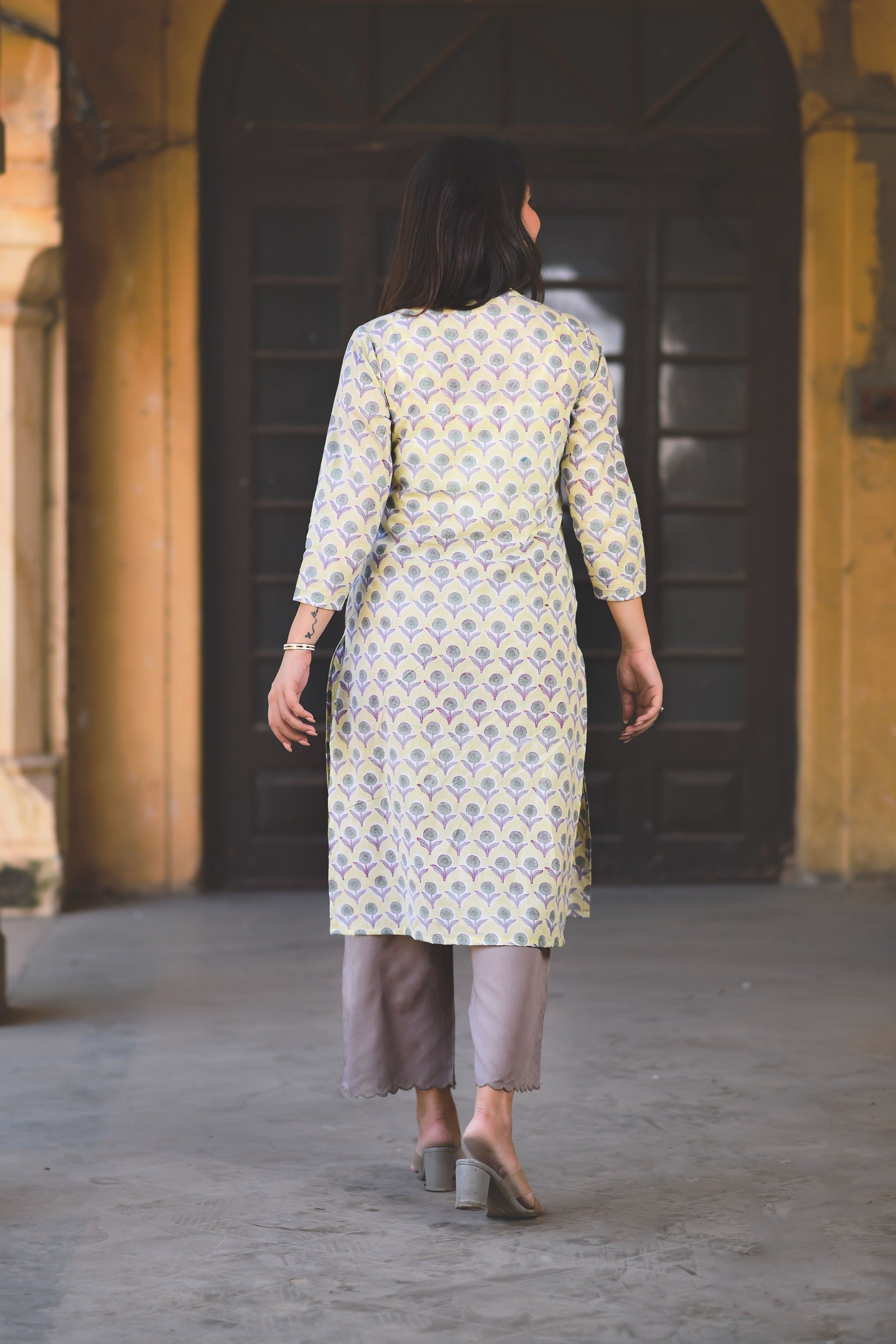SOFT YELLOW HAND SEQUINED KURTA